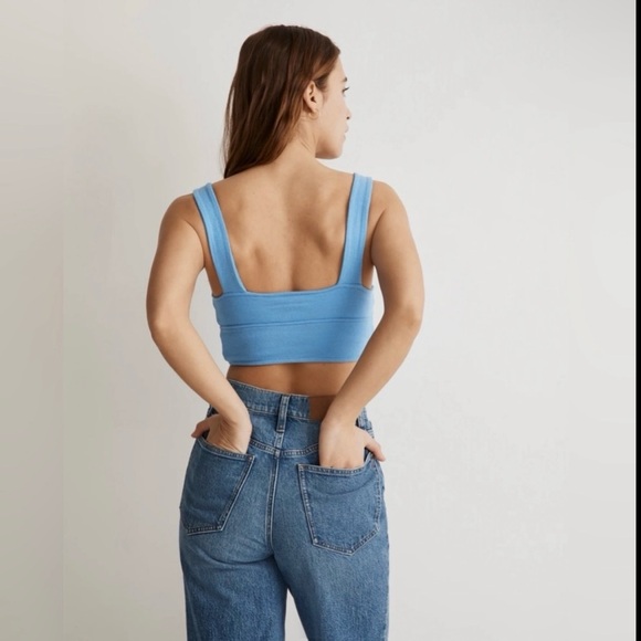 SOLD 🛑 Madewell Blue Knot Front Cutout Crop Tank - Picture 2 of 8